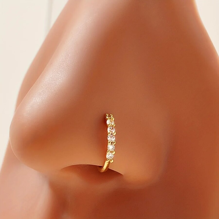 Näspiercing Stilfull med Glittrande Zircon – bild 2 av 4